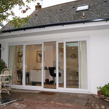 Frog Palace - Secure Parking-Outside Area-Topsham-Exeter-Beach-Chiefs-Wifi 외부 사진